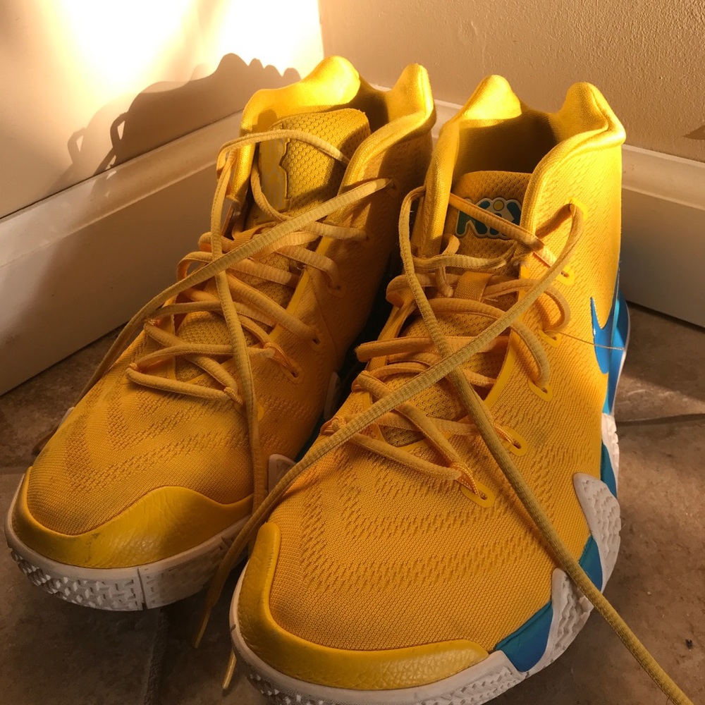 Nike Kix by Kyrie Sneakers - Limited Edition